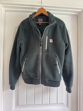 Women’s carhartt jacket
